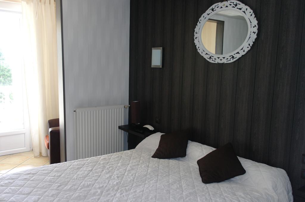 Hostellerie Saint Clement Vic-sur-Cère 외부 사진