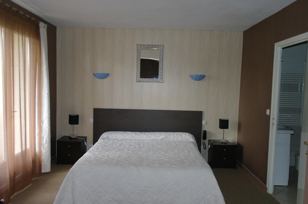 Hostellerie Saint Clement Vic-sur-Cère 외부 사진